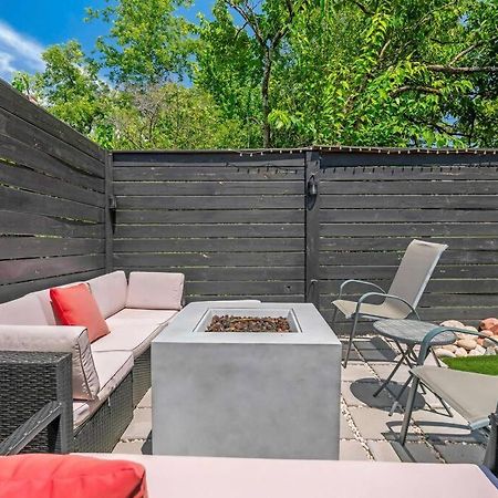 King Bed, Balcony, Covered Patio & Firepit! 8 Minutes From Broadway Nashville Exterior photo